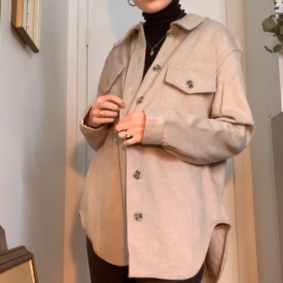 Aritzia Ganna Dupe Cream Shacket Wool Blend - Picture 4 of 4